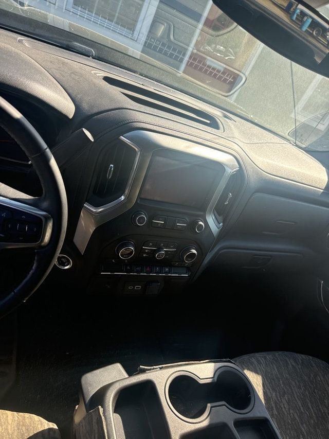 2021 Chevrolet Silverado 1500 LT - 23011077 - 22