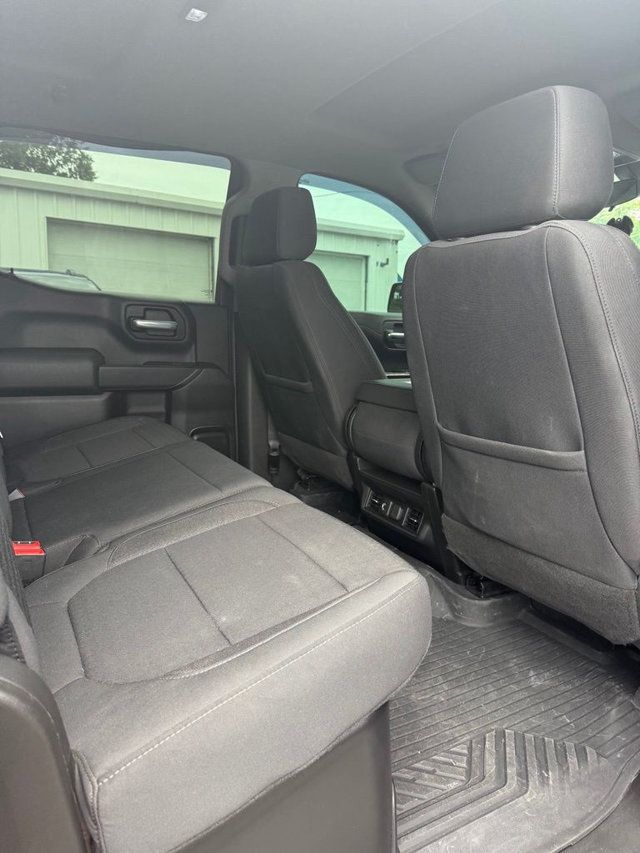 2021 Chevrolet Silverado 1500 LT - 23046733 - 16