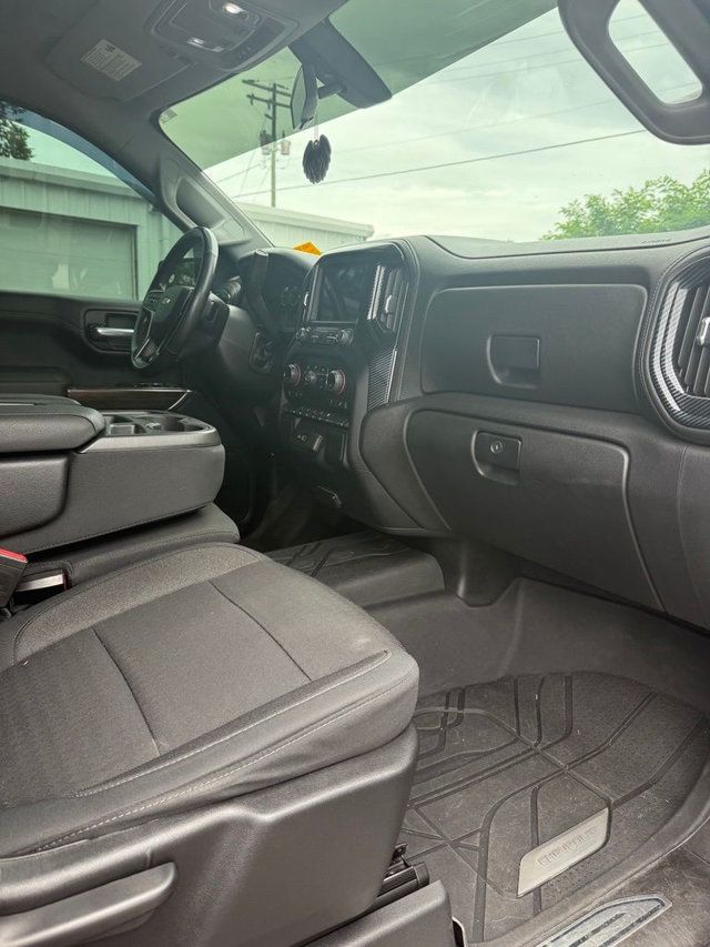 2021 Chevrolet Silverado 1500 LT - 23046733 - 18