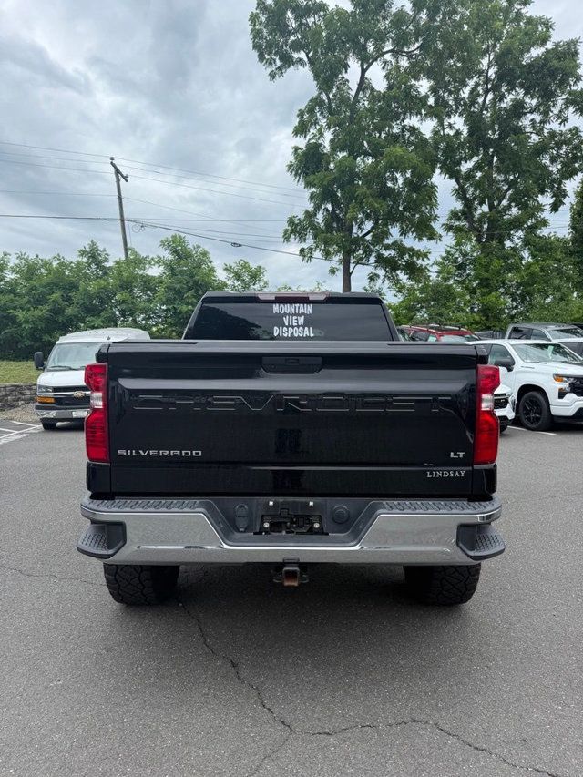2021 Chevrolet Silverado 1500 LT - 23046733 - 4