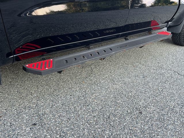 2021 Chevrolet Silverado 1500 LT - 23057625 - 9