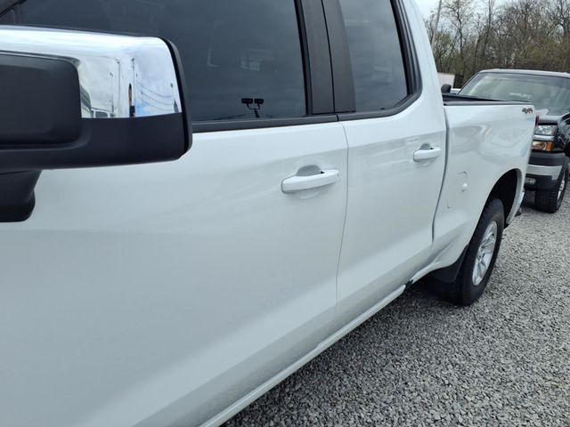 2021 Chevrolet Silverado 1500 LT Pickup 4D 6 1/2 ft - 22996156 - 4
