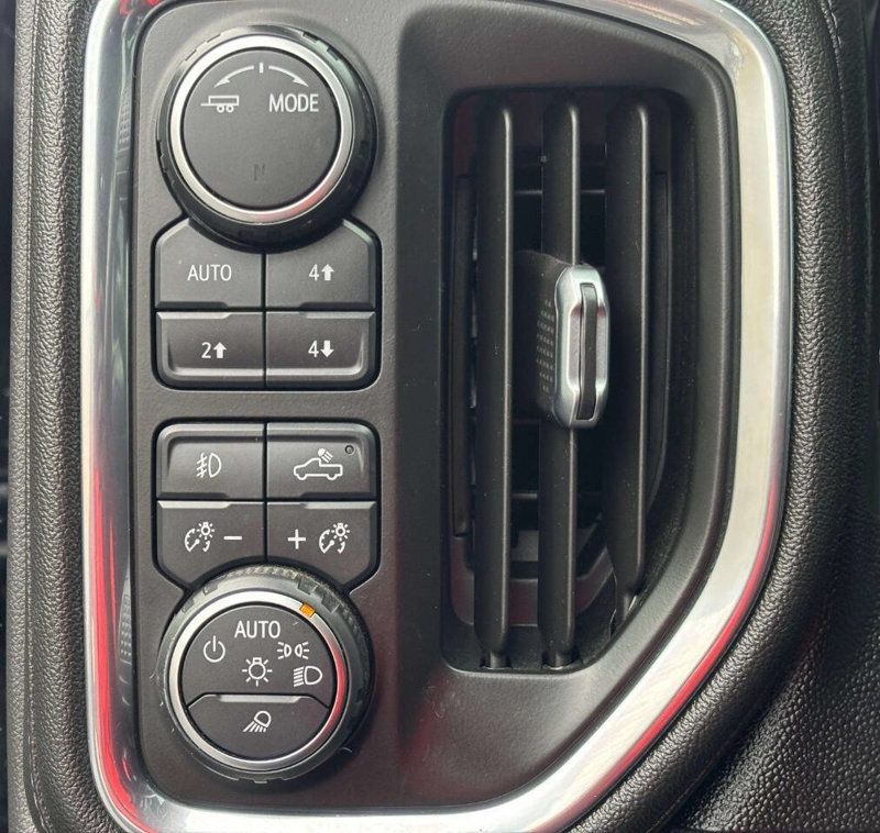 2021 Chevrolet Silverado 1500 RST 4x4 4dr Crew Cab 6.6 ft. SB - 23039959 - 28