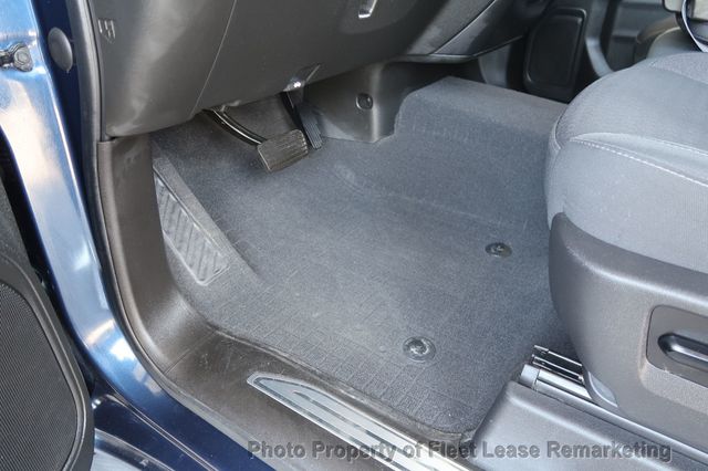 2021 Chevrolet Silverado 1500 Silverado 1500 4WD Crew Cab SWB - 23013832 - 11