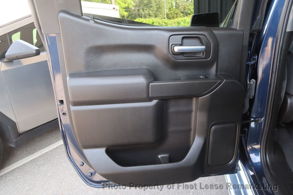 2021 Chevrolet Silverado 1500 Silverado 1500 4WD Crew Cab SWB - 23013832 - 16