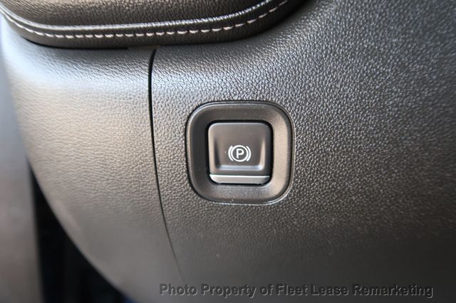 2021 Chevrolet Silverado 1500 Silverado 1500 4WD Crew Cab SWB - 23013832 - 37