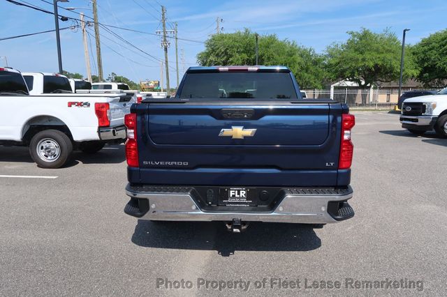 2021 Chevrolet Silverado 1500 Silverado 1500 4WD Crew Cab SWB - 23013832 - 3