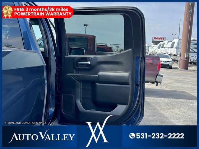 2021 Chevrolet Silverado 1500 Crew Cab LT Pickup 4D 5 3/4 ft - 22938983 - 23