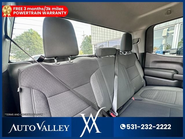 2021 Chevrolet Silverado 1500 Crew Cab LT Pickup 4D 5 3/4 ft - 22938983 - 25