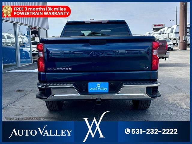2021 Chevrolet Silverado 1500 Crew Cab LT Pickup 4D 5 3/4 ft - 22938983 - 5