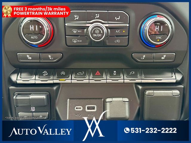 2021 Chevrolet Silverado 1500 Crew Cab RST Pickup 4D 5 3/4 ft - 23003138 - 33