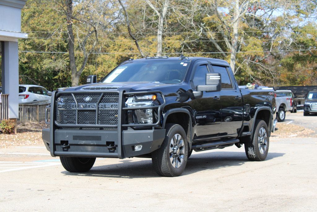 2021 Chevrolet Silverado 2500HD LT photo 3