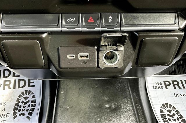 2021 Chevrolet Silverado 2500HD 4WD Double Cab 149" Work Truck - 22918738 - 24