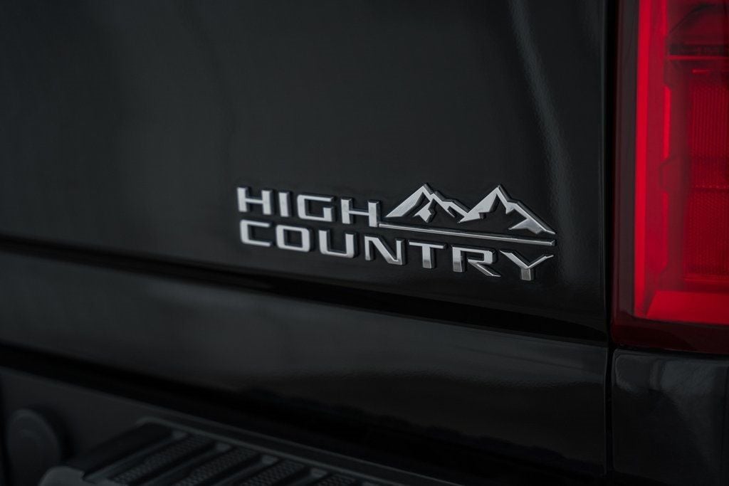 2021 Chevrolet Silverado 2500HD High Country - 22574635 - 26