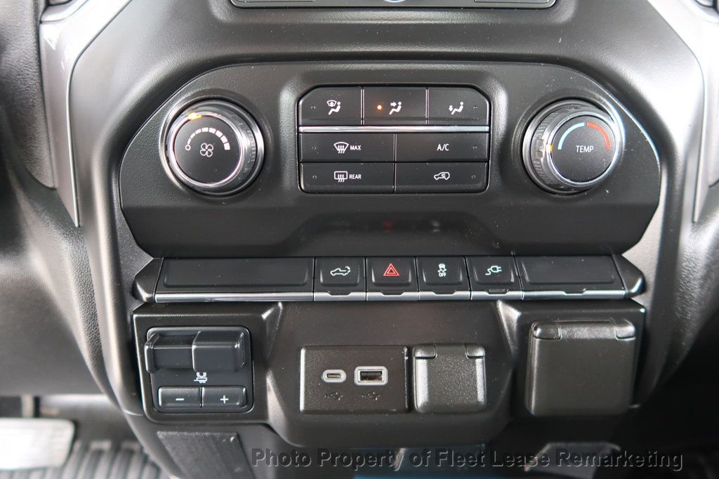 2021 Chevrolet Silverado 2500HD Silverado 2500 4WD Crew Cab LWB - 22938824 - 30