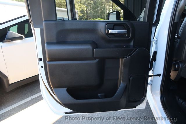 2021 Chevrolet Silverado 2500HD Silverado 2500 4WD Crew Cab Utility - 22972635 - 15