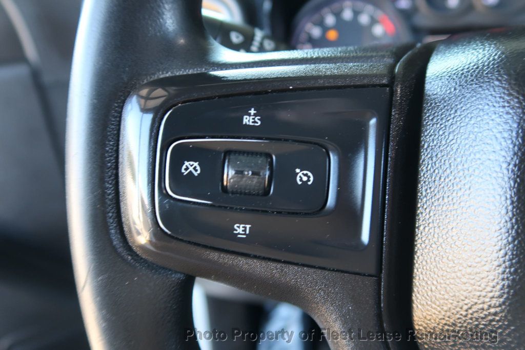 2021 Chevrolet Silverado 2500HD Silverado 2500 4WD Crew Cab Utility - 22972635 - 34