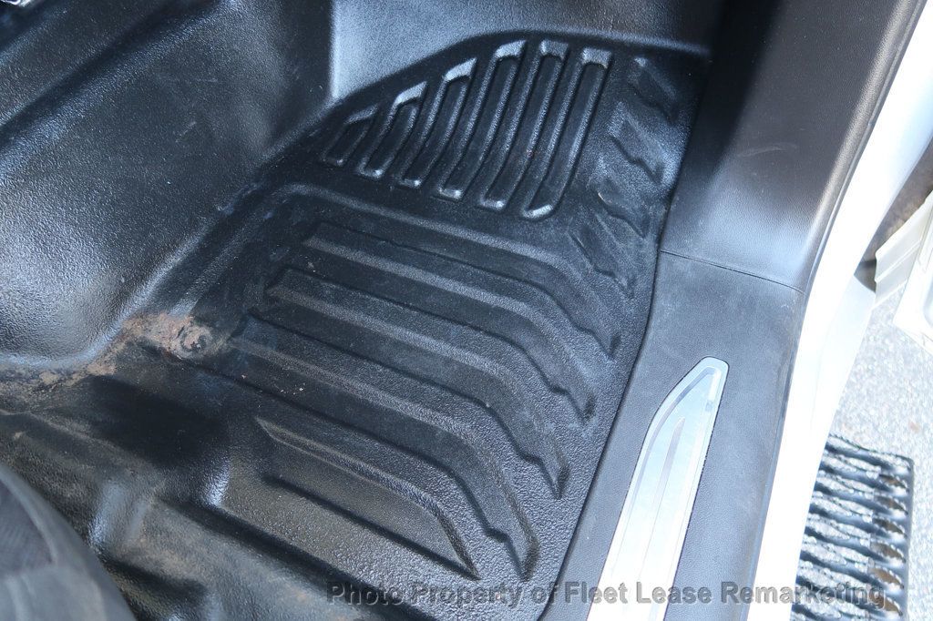 2021 Chevrolet Silverado 2500HD Silverado 2500 Crew Cab Utility SWB - 23048533 - 24
