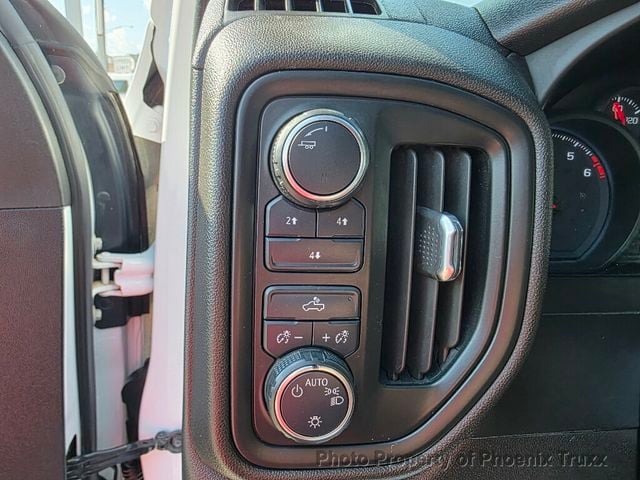 2021 Chevrolet Silverado 3500HD  - 23008751 - 17