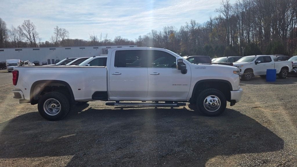 2021 Chevrolet Silverado 3500HD High Country Deluxe DRW - 22671034 - 1