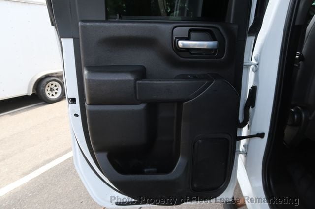 2021 Chevrolet Silverado 3500HD Silverado 3500HD 4WD Dbl Cab Cab Chassic DRW - 22987428 - 15