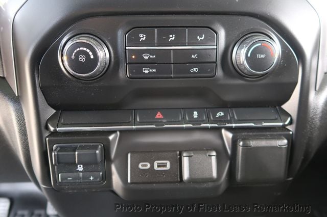 2021 Chevrolet Silverado 3500HD Silverado 3500HD 4WD Dbl Cab Cab Chassic DRW - 22987428 - 27