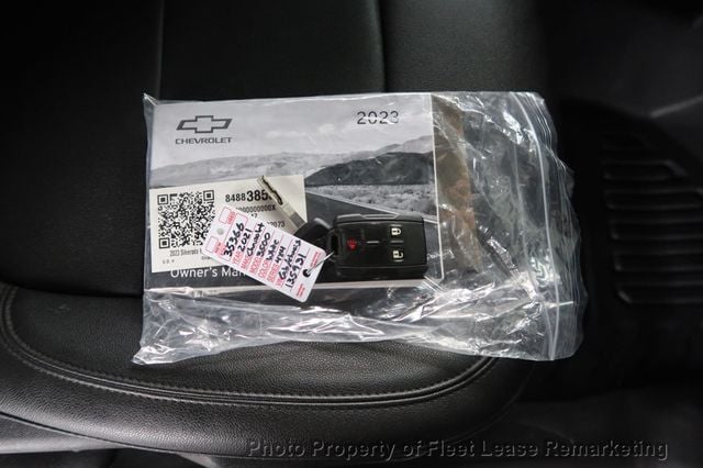 2021 Chevrolet Silverado 3500HD Silverado 3500HD 4WD Dbl Cab Cab Chassic DRW - 22987428 - 32