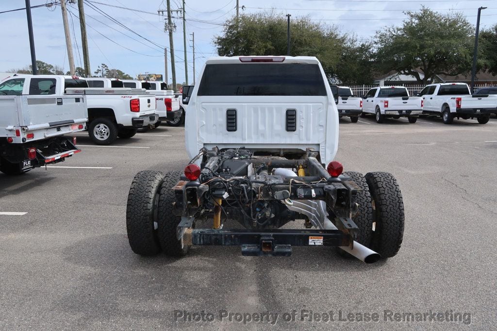 2021 Chevrolet Silverado 3500HD Silverado 3500HD 4WD Dbl Cab Cab Chassic DRW - 22987428 - 3