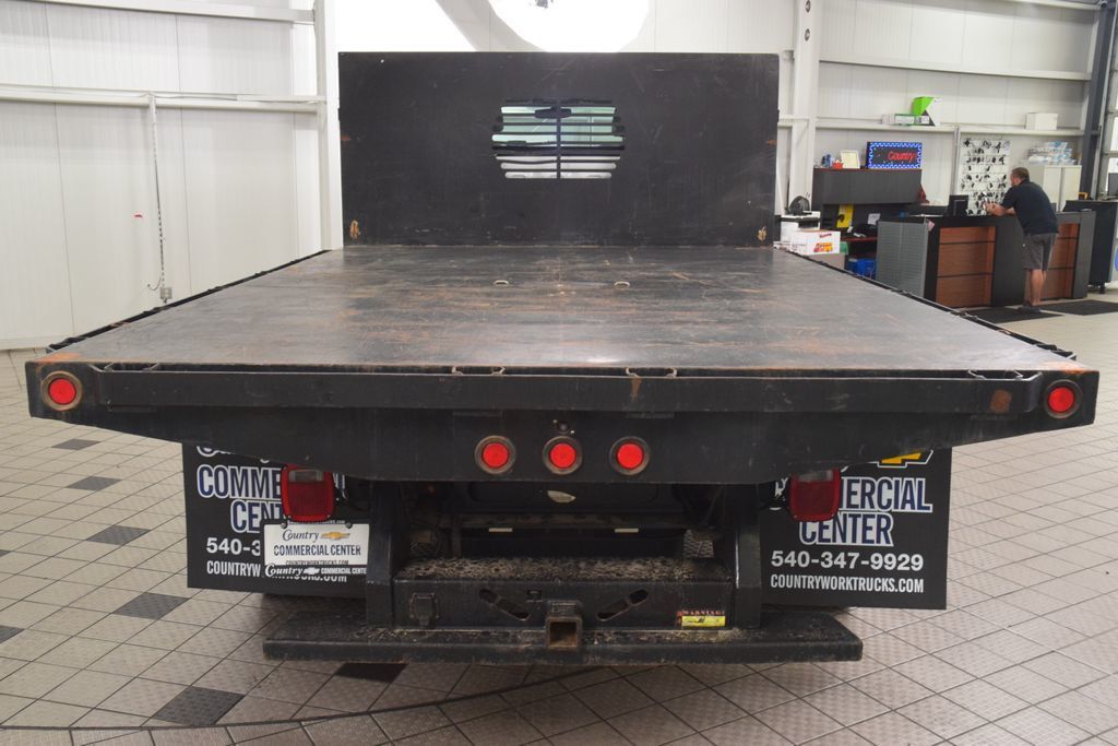 2021 Chevrolet Silverado 5500HD 5500HD REG CAB 4X4 * DURAMAX * FLATBED DUMP * 1 OWNER - 23051877 - 4