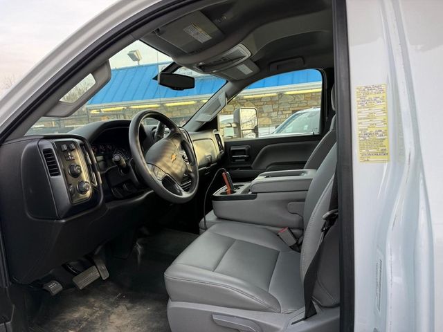 2021 Chevrolet Silverado 5500HD Work Truck - 22968064 - 4