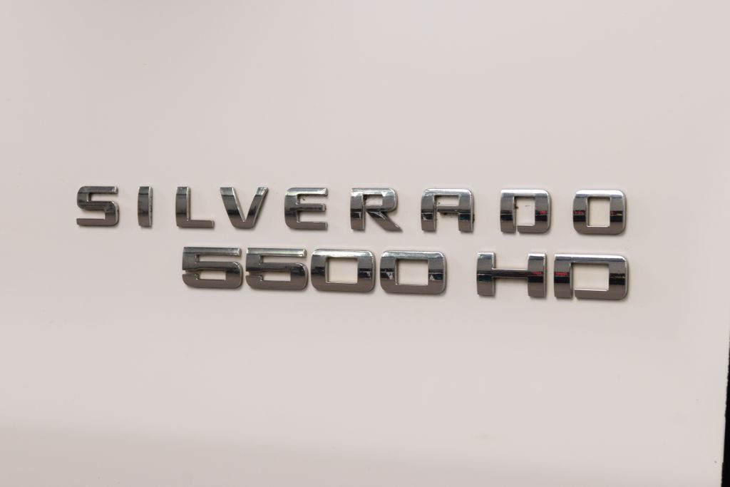 2021 Chevrolet Silverado 5500HD Work Truck - 23051877 - 9