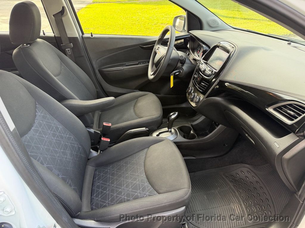 2021 Chevrolet Spark 4-Door Hatchback 1LT - 22938823 - 38