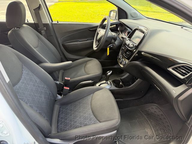 2021 Chevrolet Spark 4-Door Hatchback 1LT - 22938823 - 38