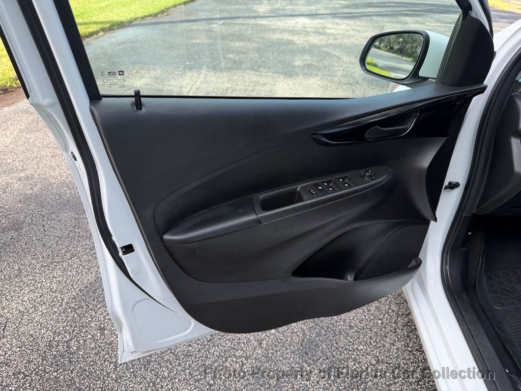 2021 Chevrolet Spark 4-Door Hatchback 1LT - 22938823 - 56