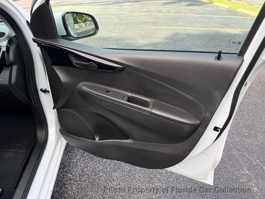 2021 Chevrolet Spark 4-Door Hatchback 1LT - 22938823 - 57