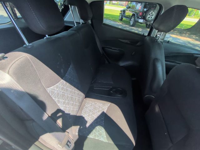 2021 Chevrolet Spark 4dr Hatchback CVT LS - 23035890 - 21