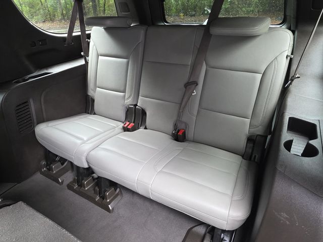 2021 Chevrolet Suburban 2WD 4dr LT - 23033599 - 13