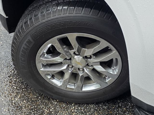 2021 Chevrolet Suburban 2WD 4dr LT - 23033599 - 36
