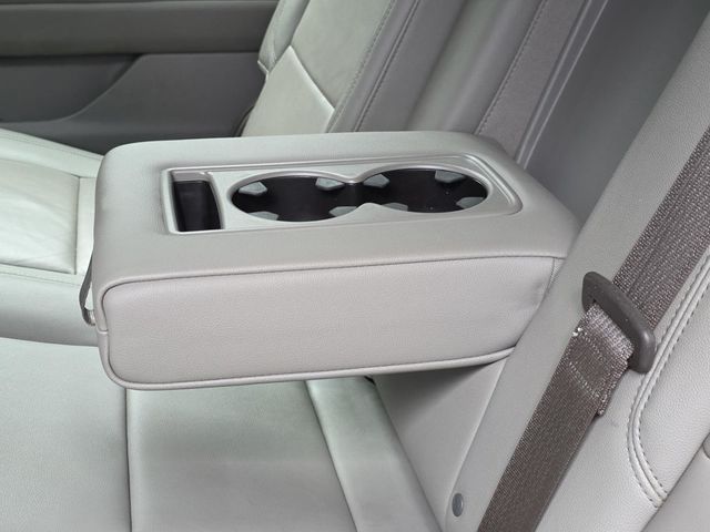 2021 Chevrolet Suburban 2WD 4dr LT - 23033599 - 8
