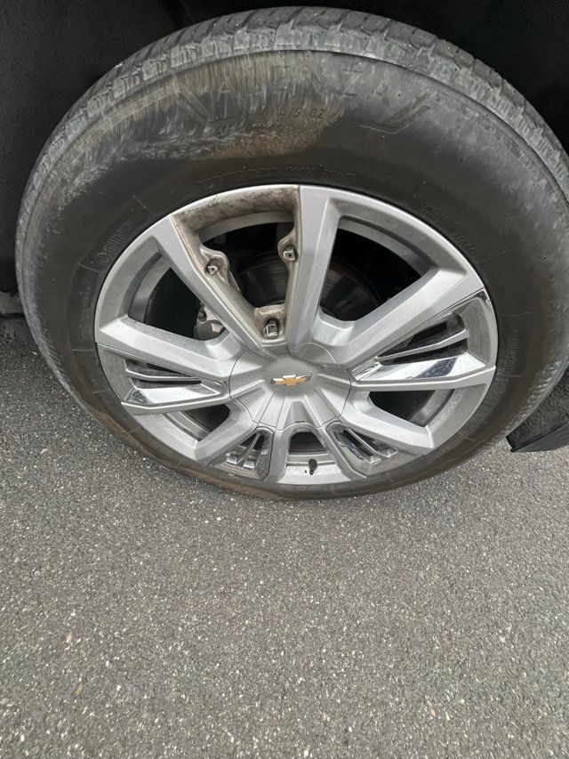 2021 Chevrolet Suburban 4WD 4dr High Country - 22949594 - 14