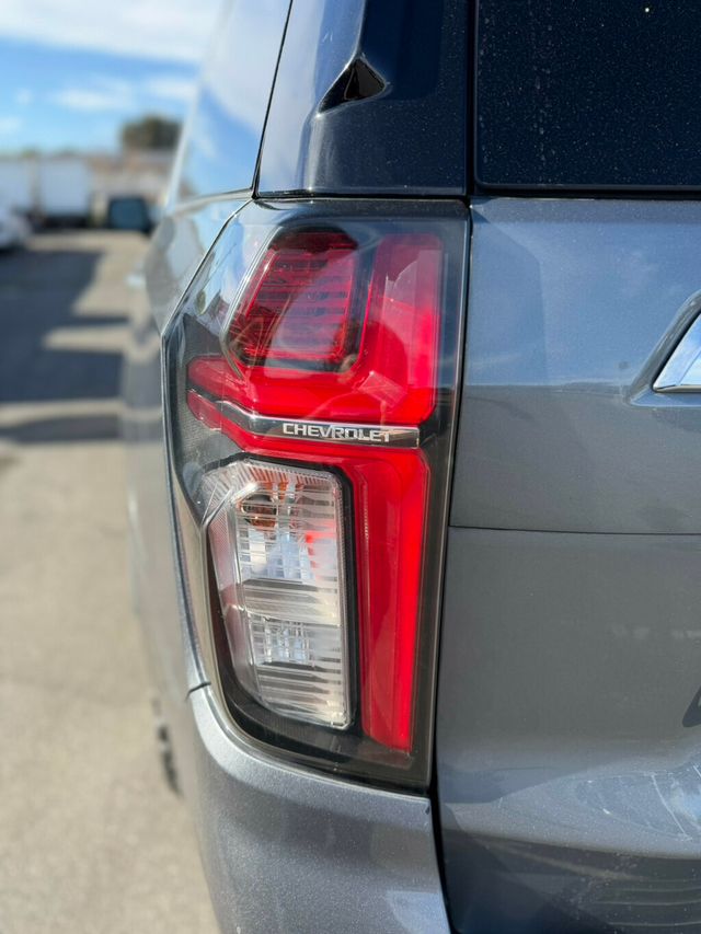 2021 Chevrolet Suburban 4WD 4dr LT - 23046305 - 28