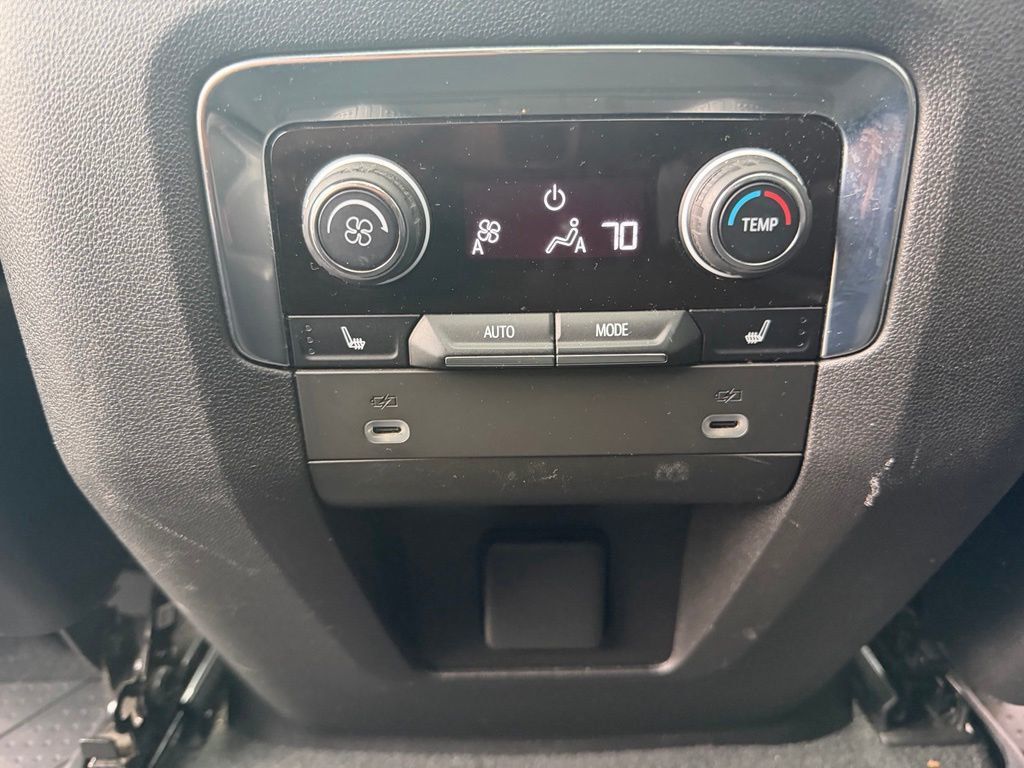 2021 Chevrolet Suburban 4WD 4dr LT - 23078668 - 17