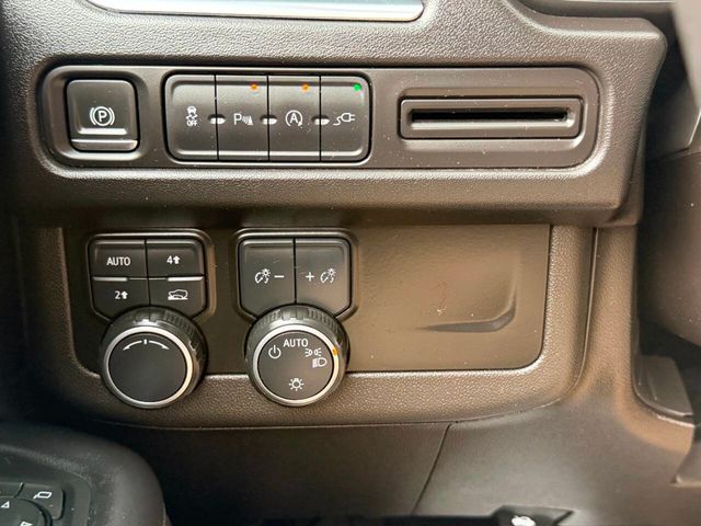 2021 Chevrolet Suburban 4WD 4dr LT - 23052205 - 35