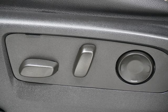 2021 Chevrolet Suburban 4WD 4dr Premier - 23037331 - 15