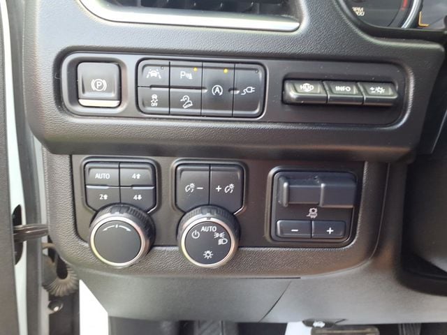 2021 Chevrolet Suburban 4WD 4dr Premier - 23045989 - 11