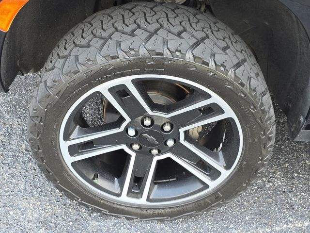 2021 Chevrolet Suburban 4WD 4dr Z71 - 23066922 - 35