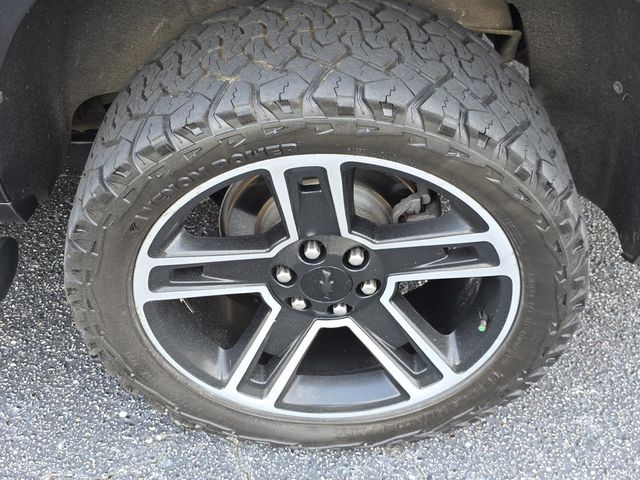 2021 Chevrolet Suburban 4WD 4dr Z71 - 23066922 - 36