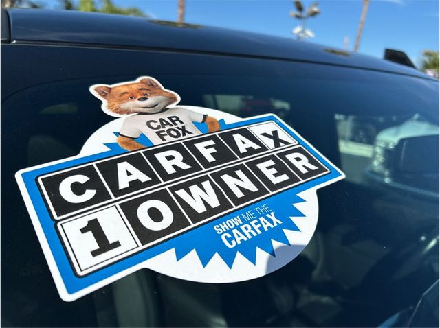 2021 Chevrolet Suburban LT 4WD LEATHER PACKAGE BACK UP CAM 1 OWNER CLEAN - 22993411 - 25