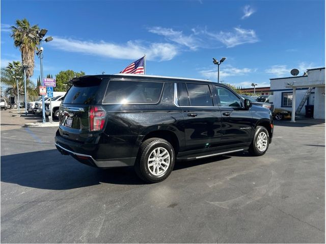 2021 Chevrolet Suburban LT 4WD LEATHER PACKAGE BACK UP CAM 1 OWNER CLEAN - 22993411 - 4