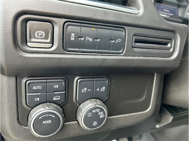 2021 Chevrolet Suburban RST 4X4 PANORAMIC ROOF LEATHER PACKAGE 1 OWNER - 22995264 - 10